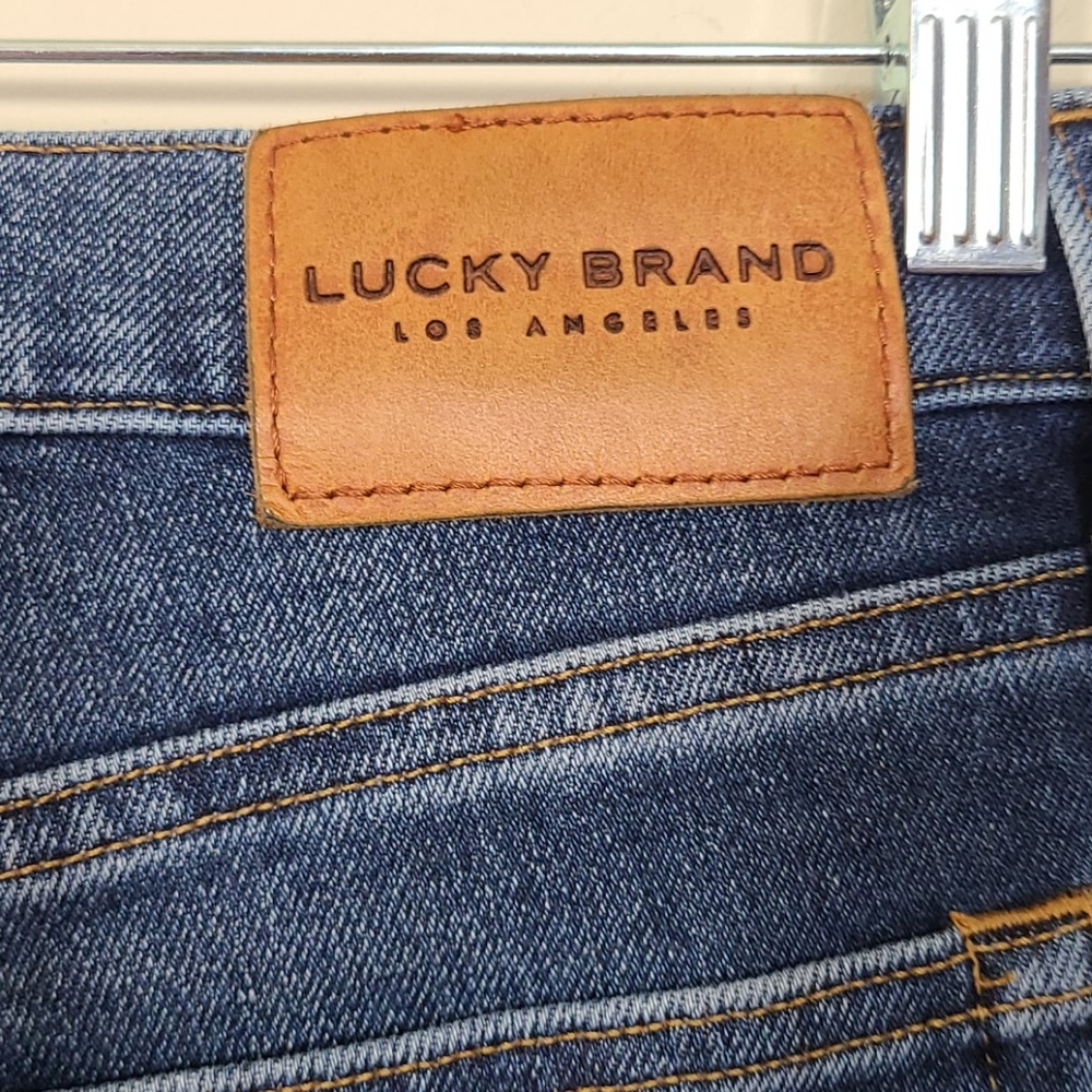 Lucky Brand Women's Mid Rise Crop Wide Leg Jean - Picture 7 of 12